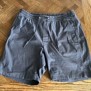 Lululemon cotton shorts Large